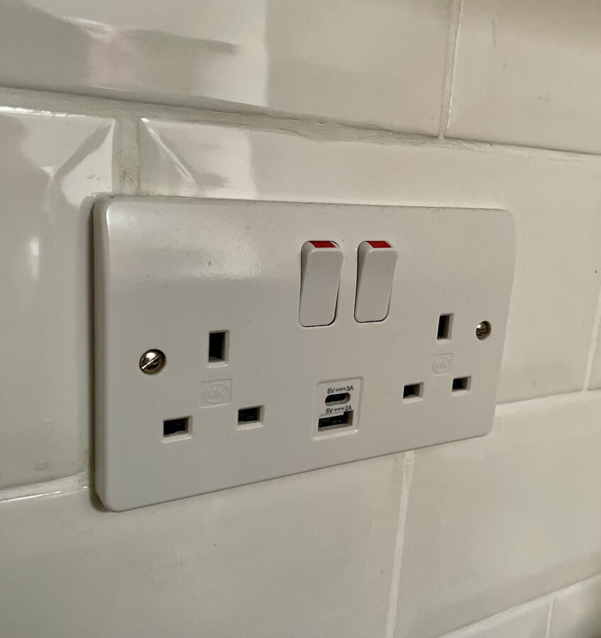 USB Socket Outlet Exchange in Wellingborough USB Socket Outlet Exchange in Wellingborough